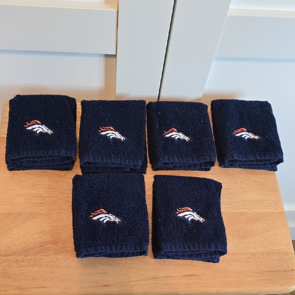 Northwest Navy Blue Cotton Towel